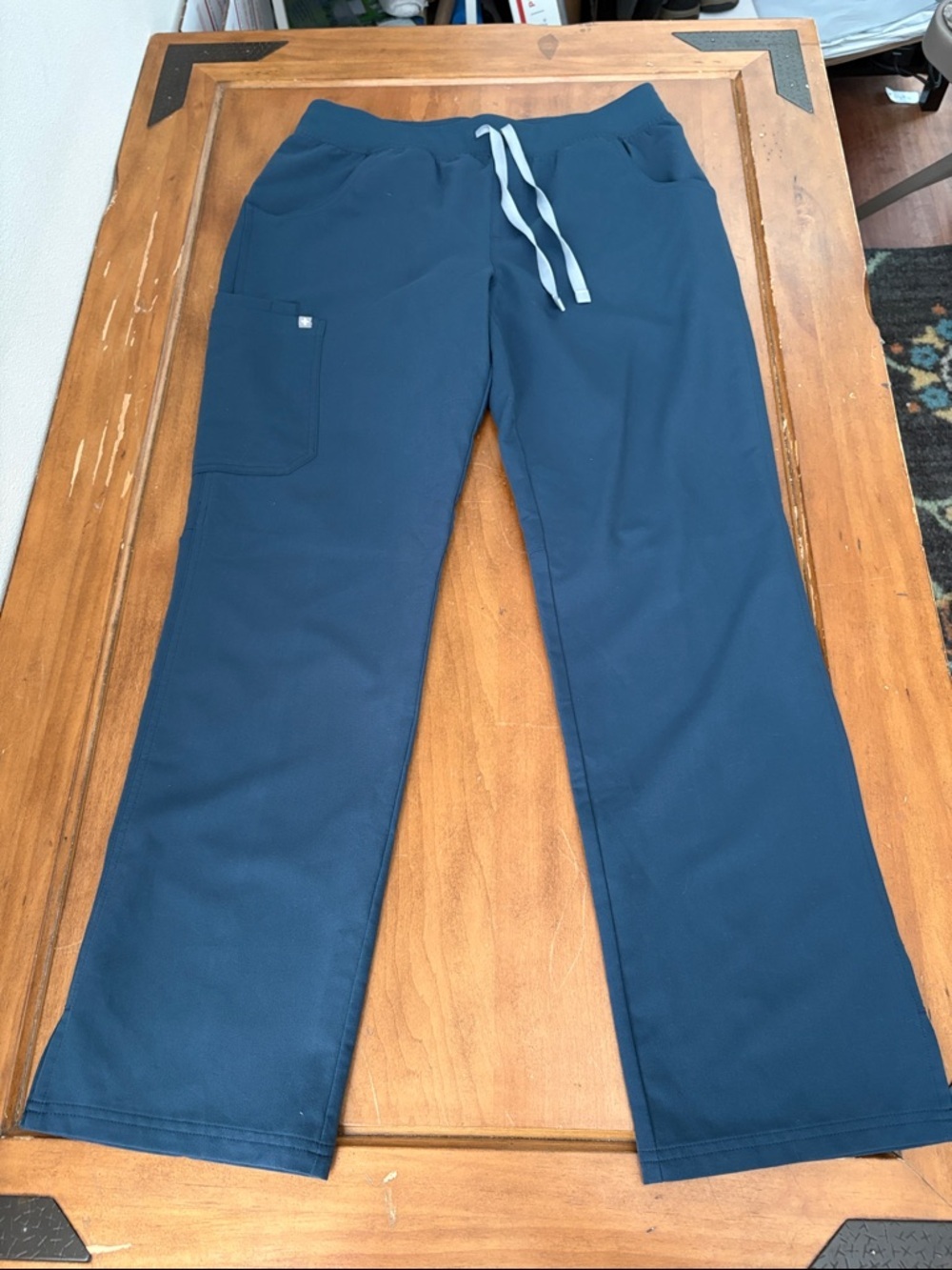Figs Technical Collection Navy Scrub Pants with Drawstring Size Medium